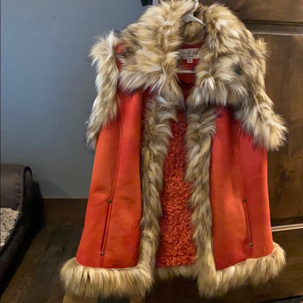 Tasha Polizzi vest size Small. Never worn